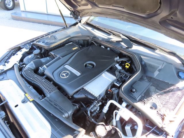 Used 2018 Mercedes-Benz C 300 4MATIC Sedan image 29