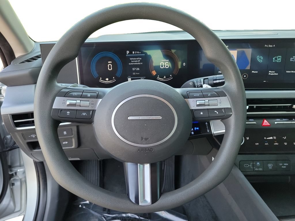 Used 2025 Hyundai Sonata SEL FWD image 12