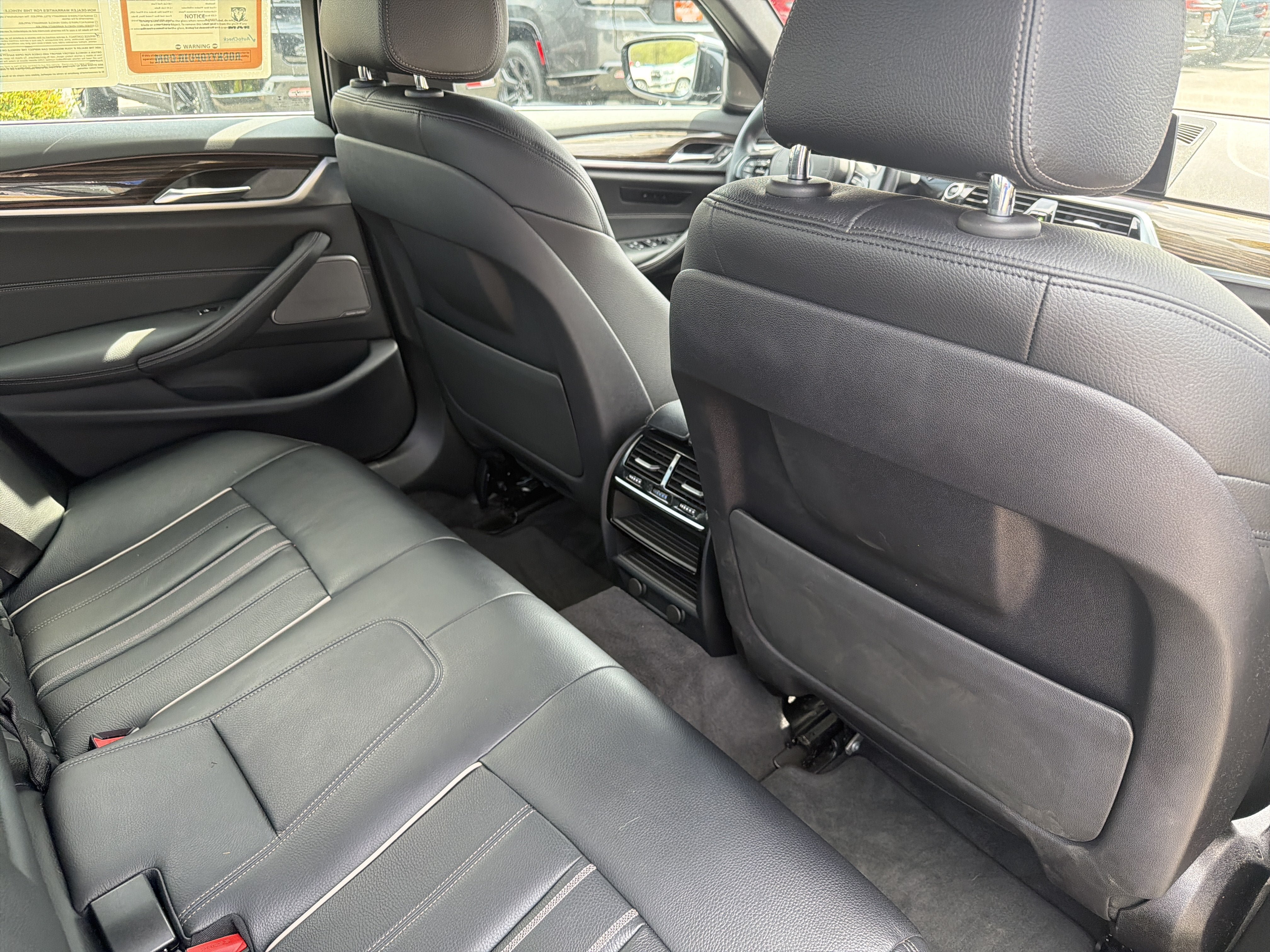 Used 2019 BMW 530i xDrive AWD/4WD image 24