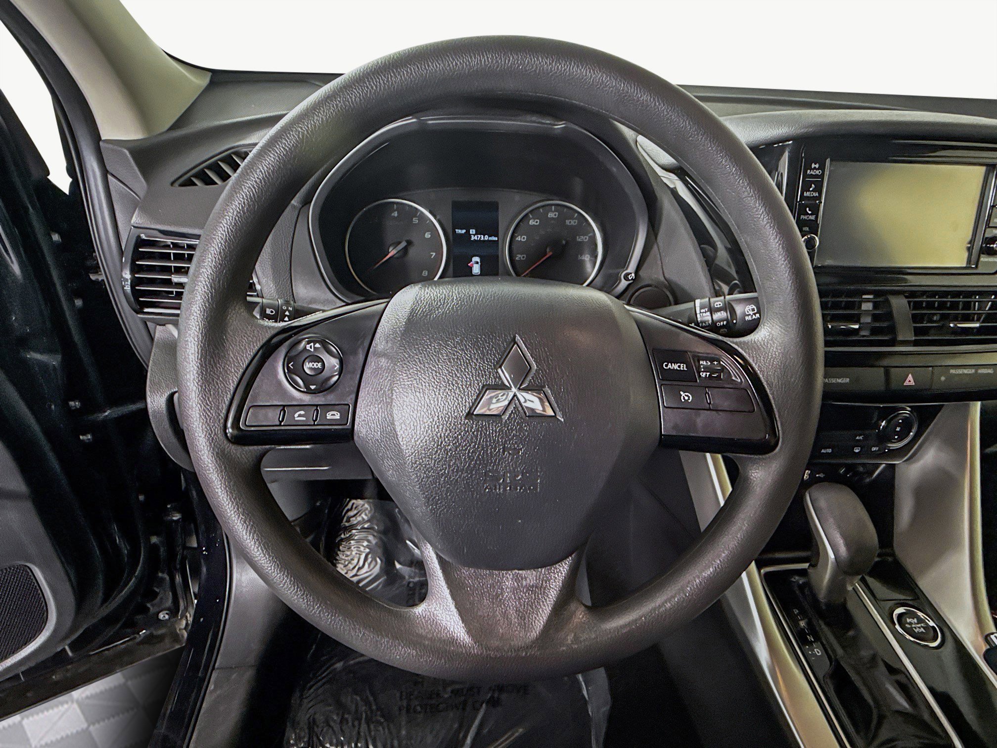 Used 2024 Mitsubishi Eclipse Cross ES image 13