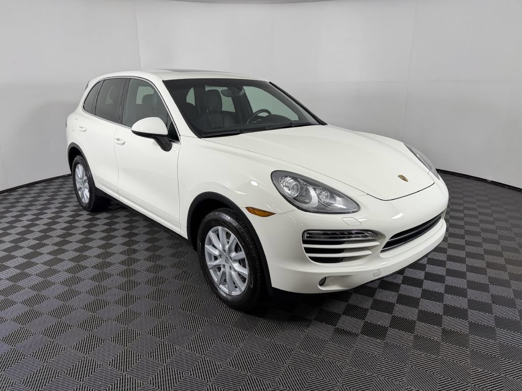 Used 2011 Porsche Cayenne AWD/4WD image 3