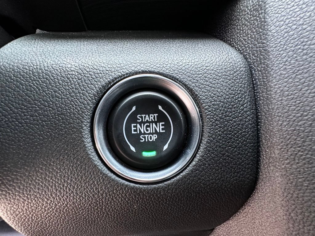 New 2026 GMC Acadia AT4 w/ Luxury Package AWD/4WD image 30