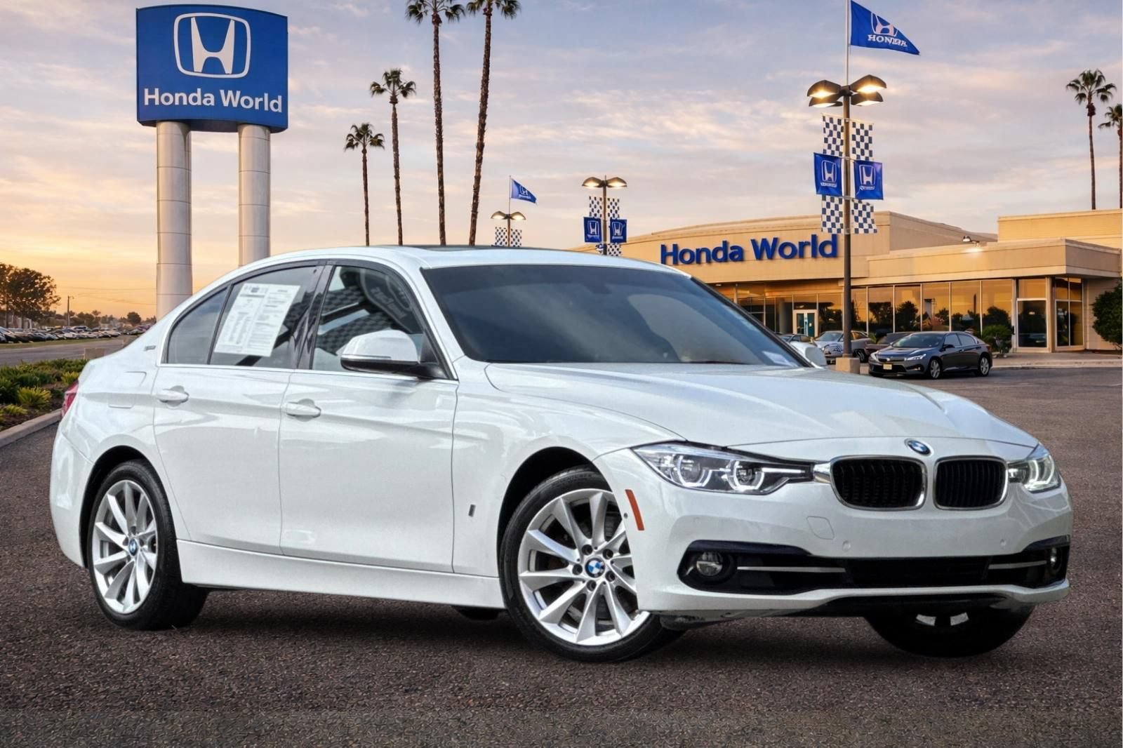 Used 2017 BMW 330e RWD image 2