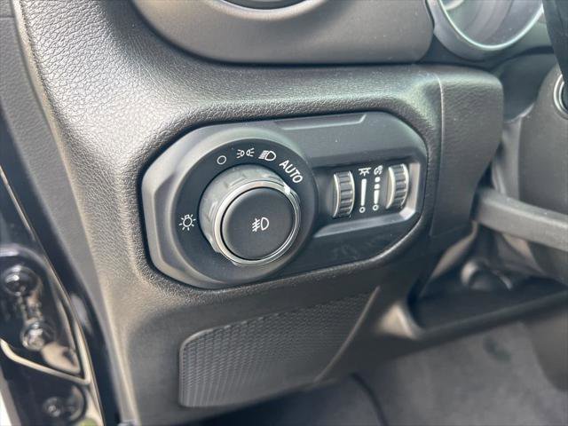 Certified 2022 Jeep Wrangler Unlimited Sport image 26
