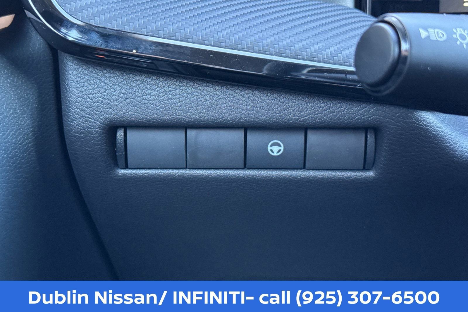 New 2026 Nissan Kicks SR w/ Cold Weather Package AWD/4WD image 31