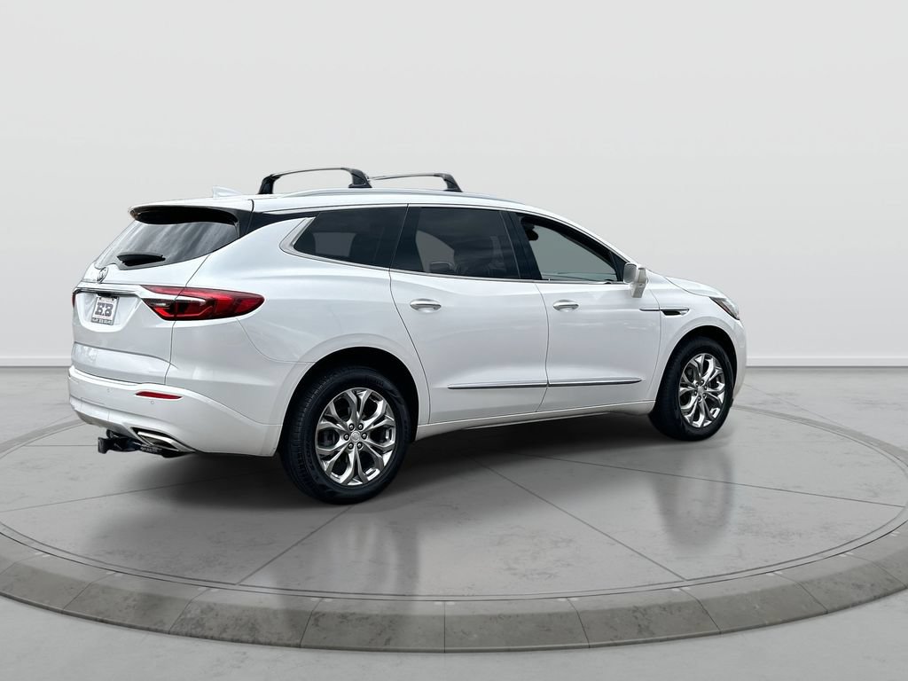 Used 2020 Buick Enclave Avenir w/ Avenir Technology Package FWD image 8