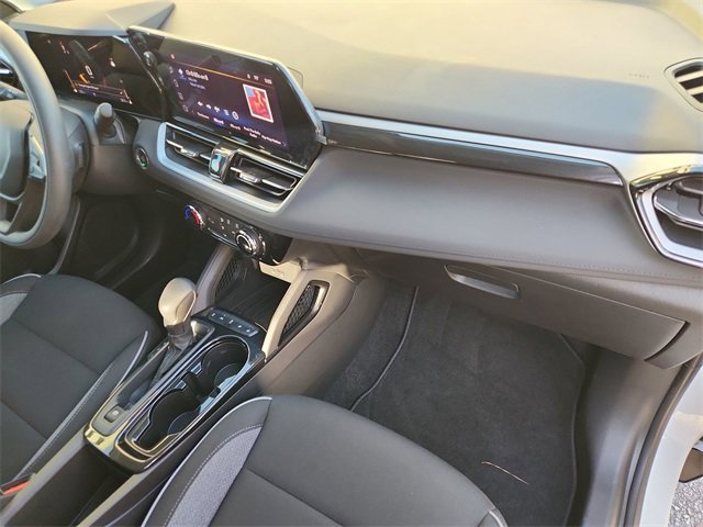 Certified 2024 Chevrolet TrailBlazer LT w/ Driver Confidence Package image 26