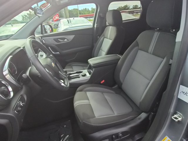 Used 2025 Chevrolet Blazer LT AWD/4WD image 24
