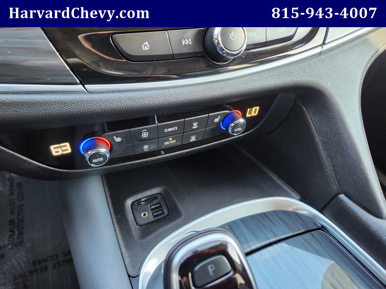 Used 2021 Buick Enclave Essence image 10