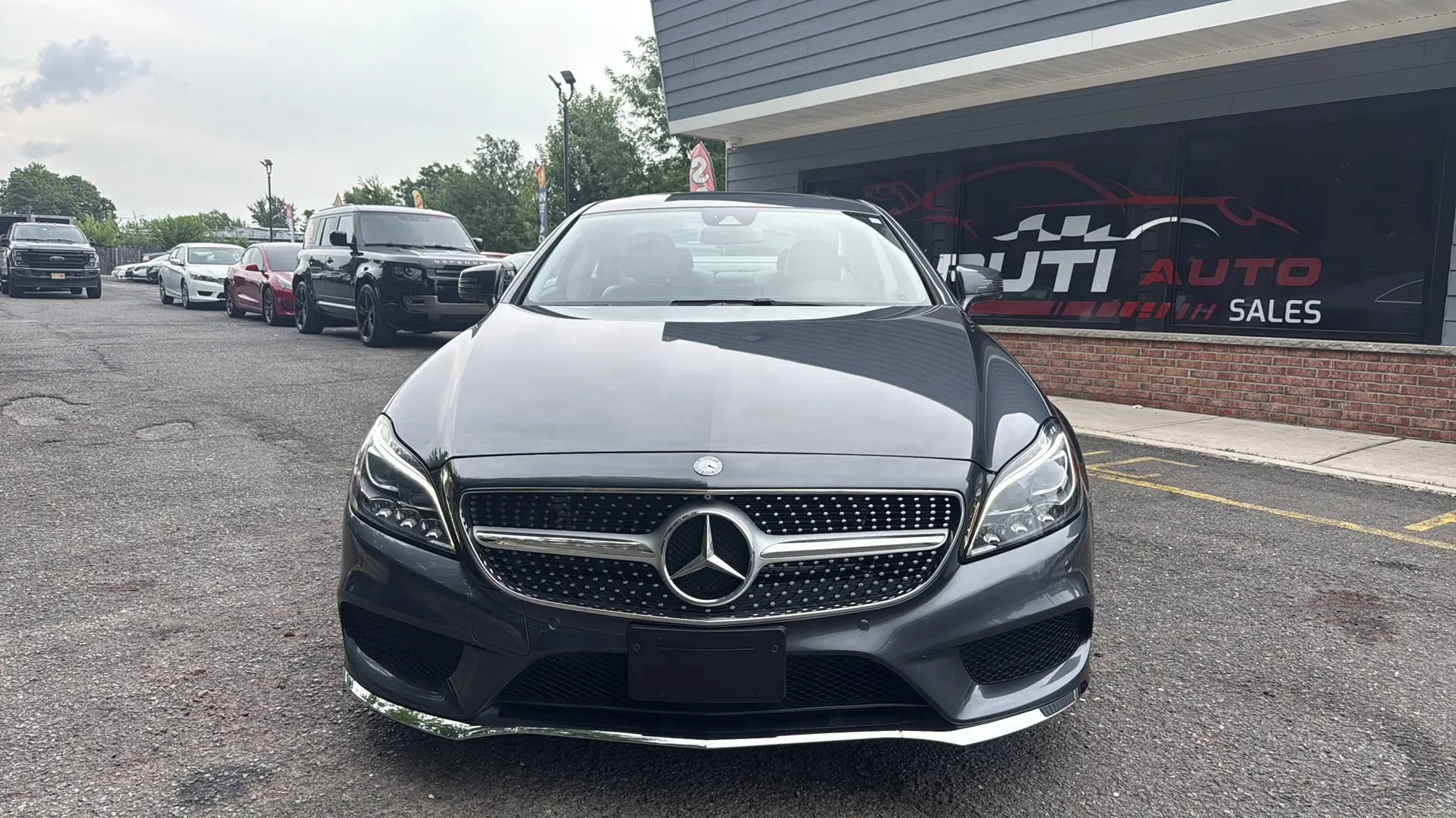 Used 2015 Mercedes-Benz CLS 400 image 2