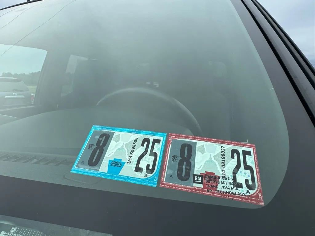 Used 2012 Chevrolet Colorado LT image 25