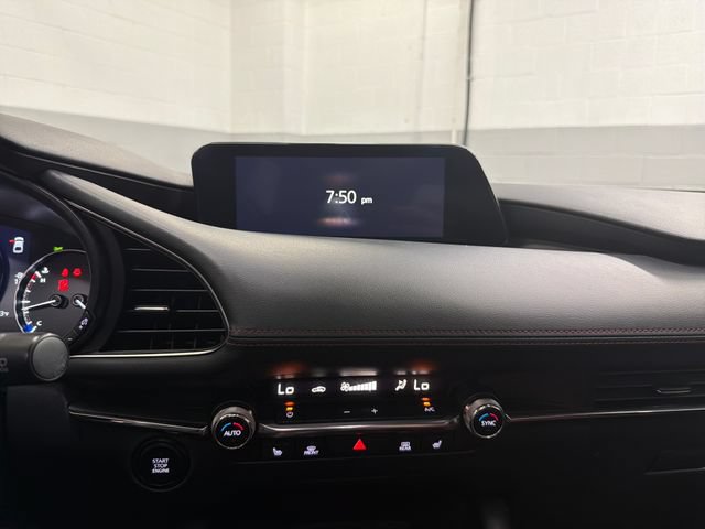 Used 2023 MAZDA MAZDA3 s FWD image 23