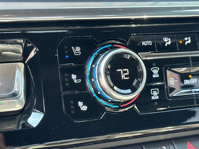 Used 2024 GMC Sierra 1500 Denali AWD/4WD image 26
