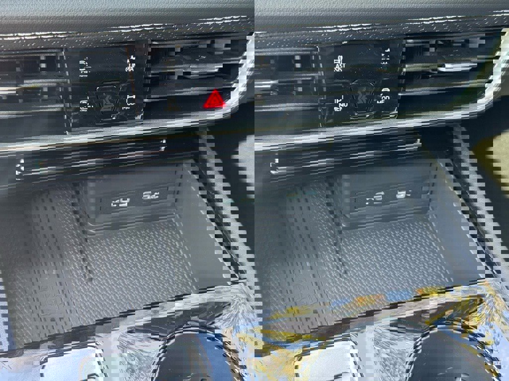 New 2026 Volkswagen Atlas SEL Premium R-Line image 35