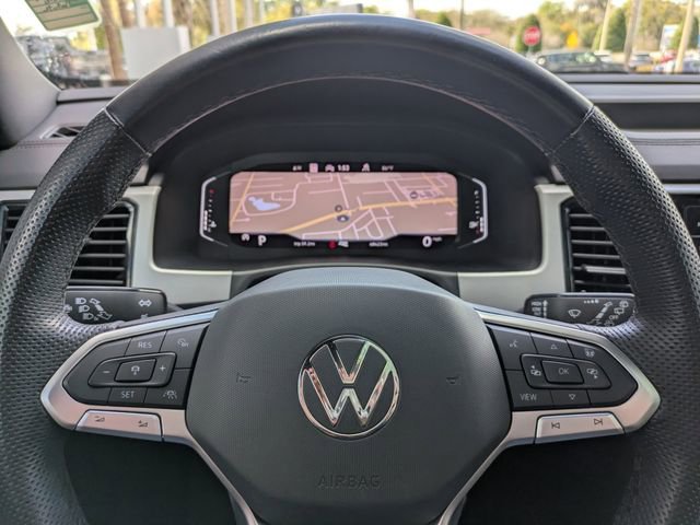 Used 2022 Volkswagen Atlas Cross Sport SEL R-Line image 31