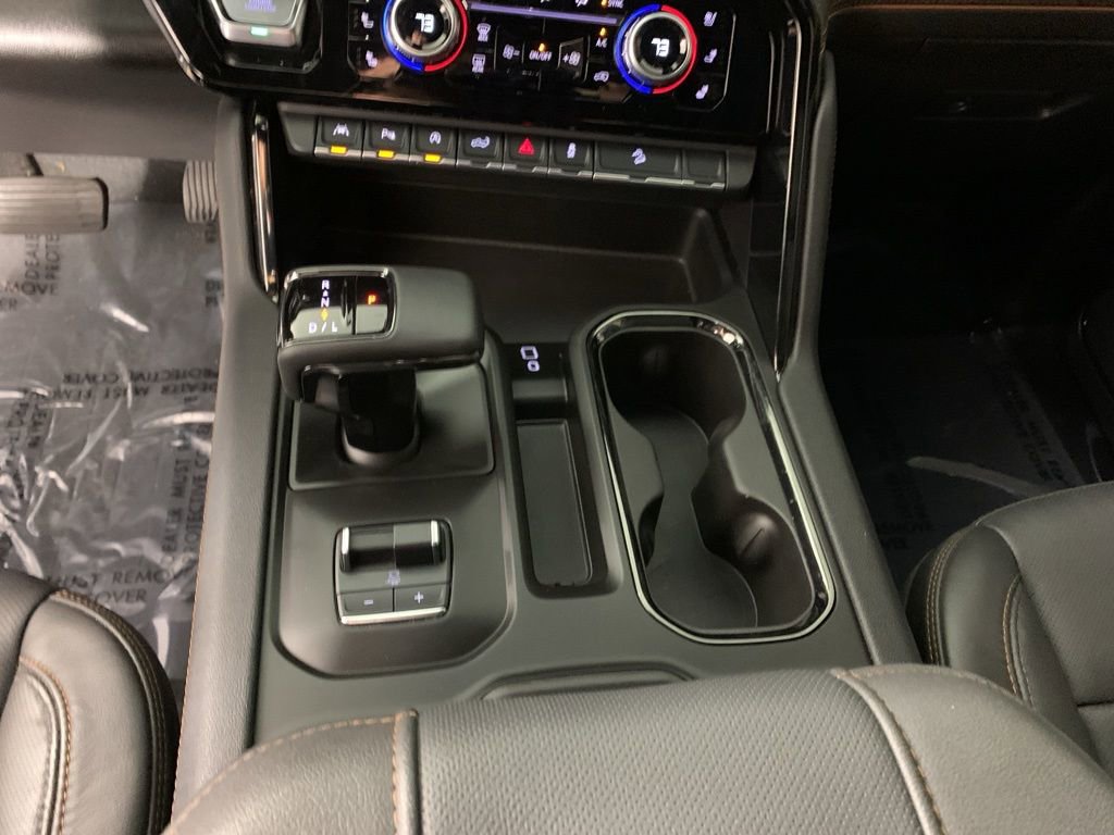Used 2025 GMC Sierra 1500 AT4 w/ AT4 Premium Package AWD/4WD image 27