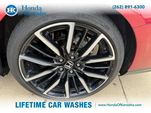 Used 2023 Honda Accord Touring image 3