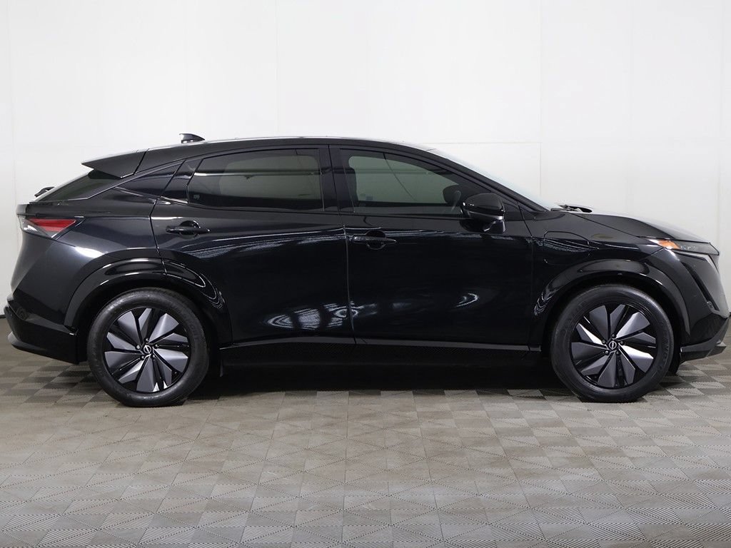 Used 2024 Nissan Ariya AWD image 21
