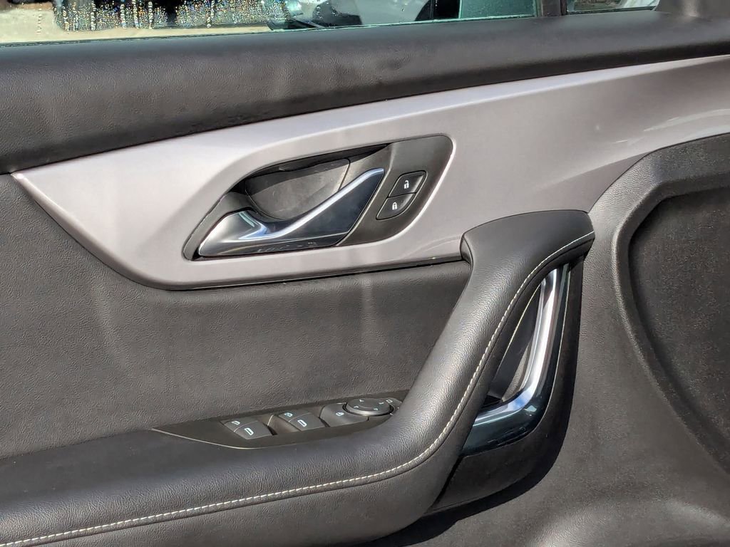 Used 2025 Chevrolet Blazer LT image 13