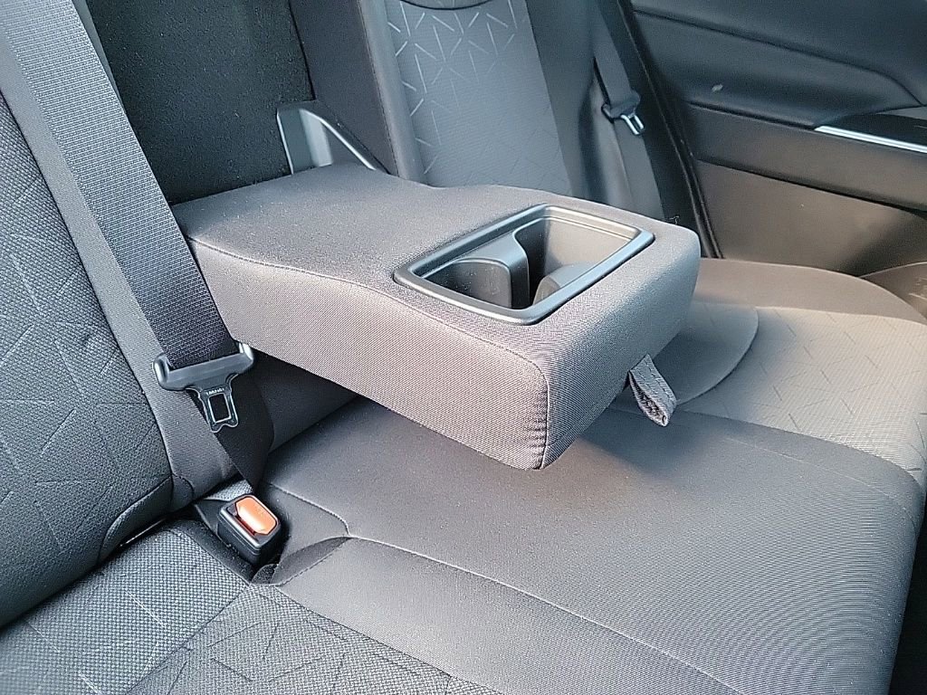 Used 2023 Toyota RAV4 XLE image 14