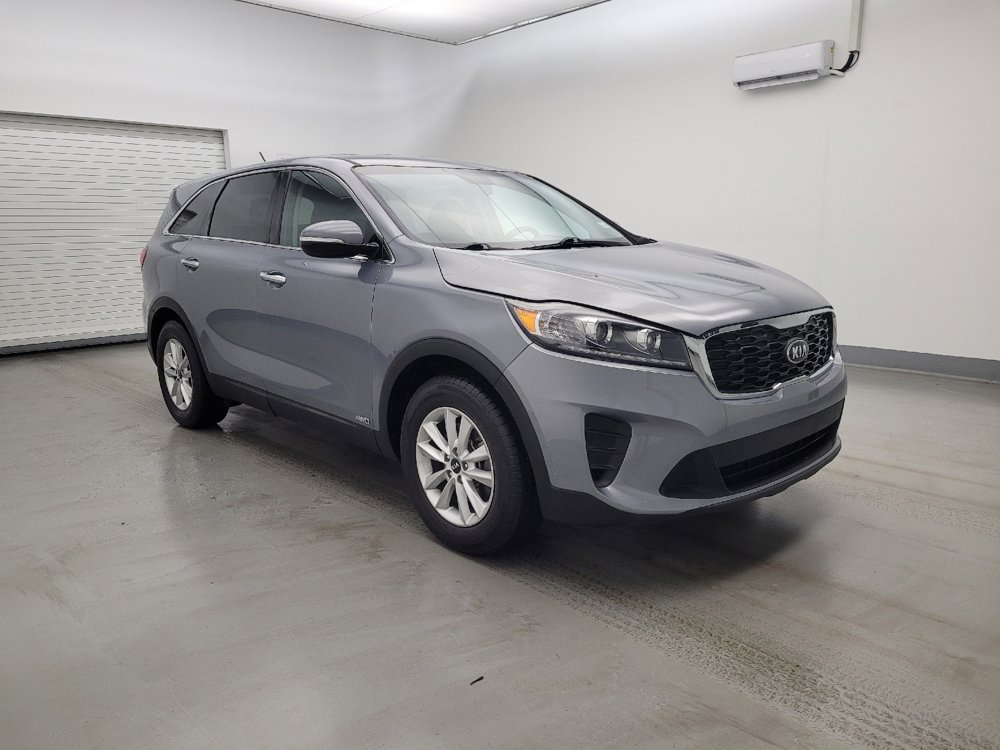 Used 2020 Kia Sorento LX image 11