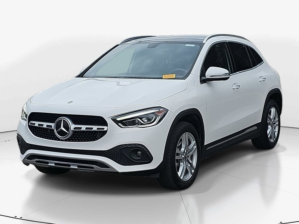 Used 2023 Mercedes-Benz GLA 250 w/ Premium Package image 3