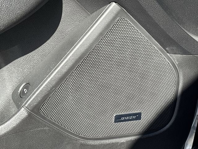 Used 2015 Chevrolet SS image 23