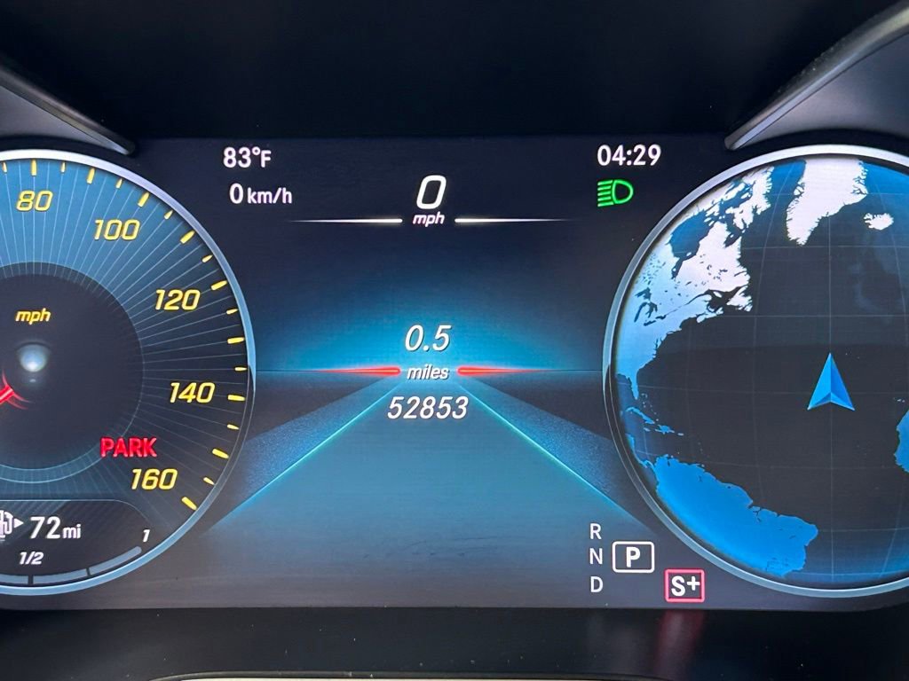 Used 2021 Mercedes-Benz GLC 300 4MATIC image 25