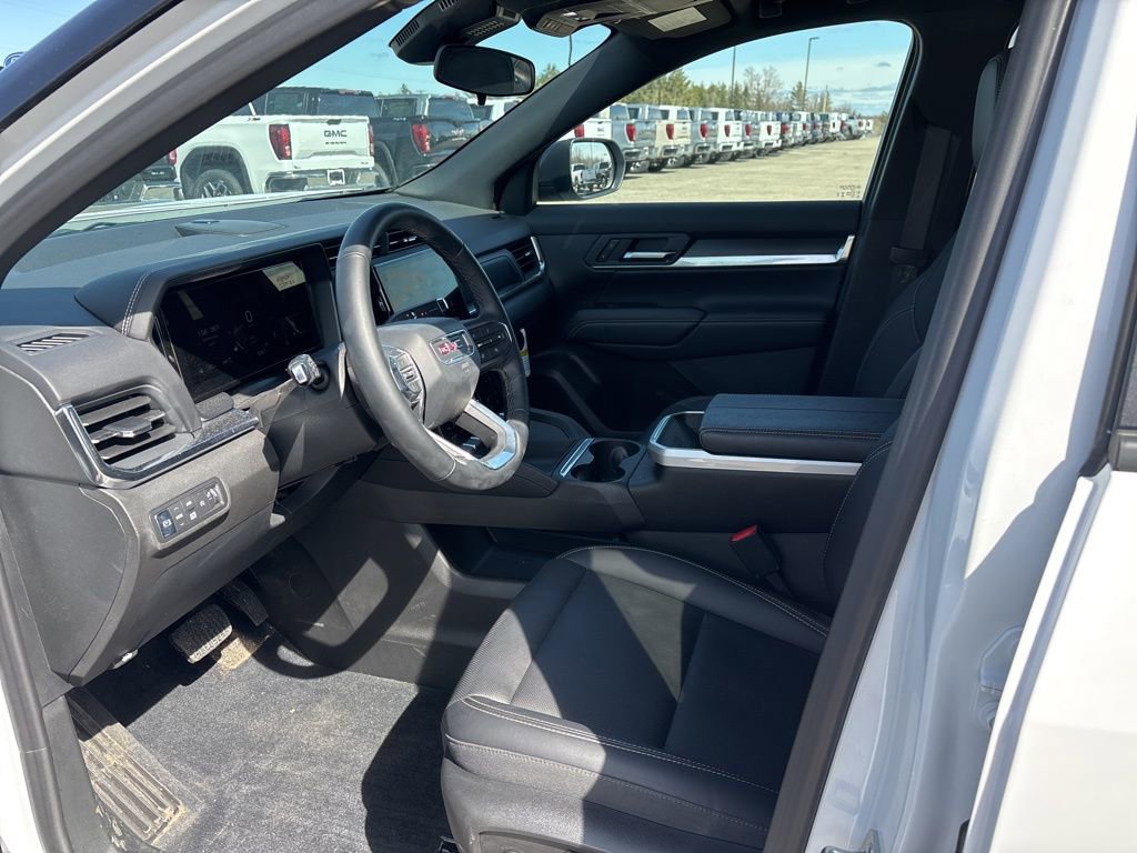 Used 2026 GMC Terrain Elevation w/ Elevation Premium Package image 18