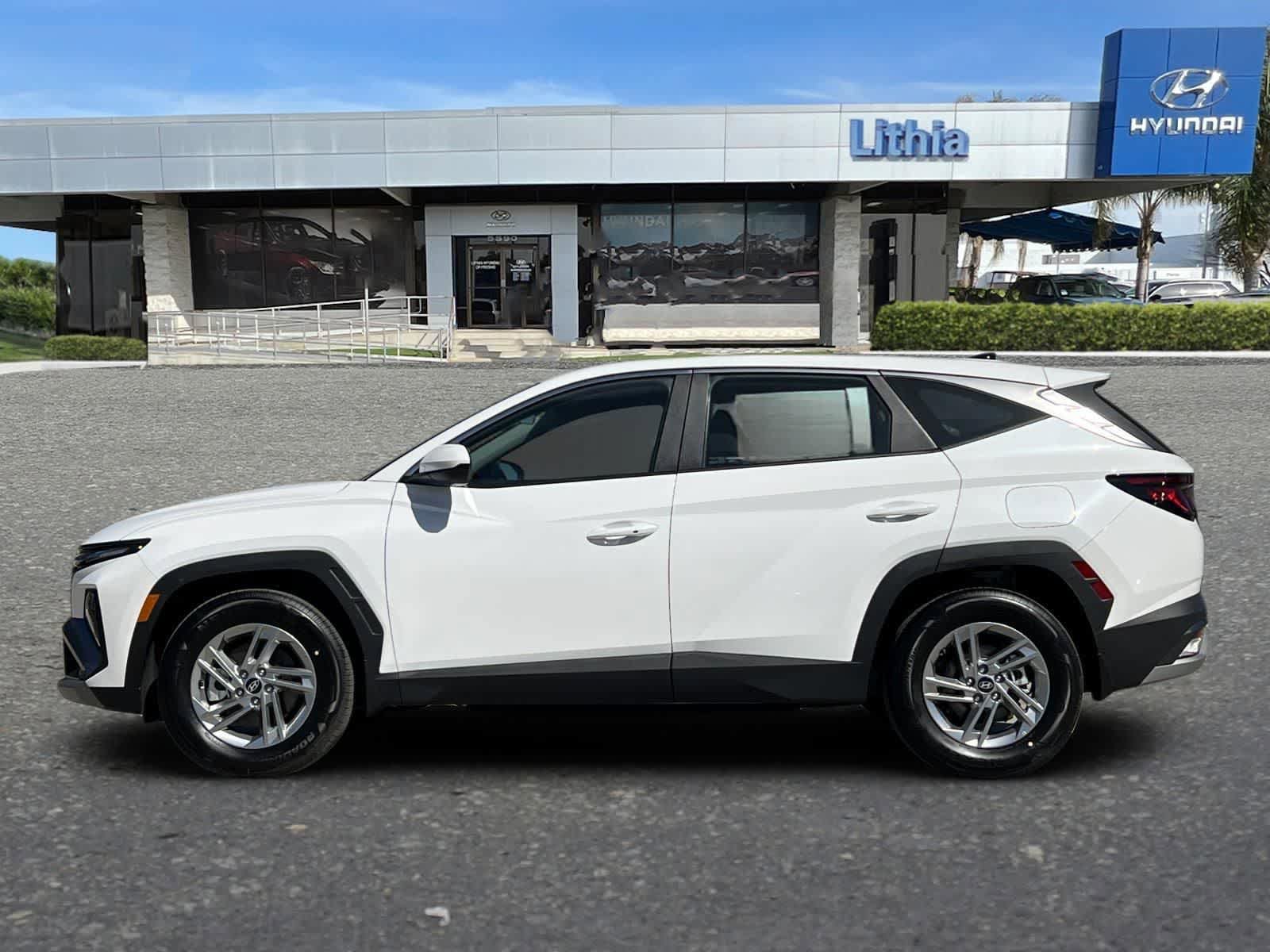 New 2025 Hyundai Tucson SE video 5
