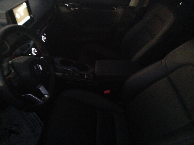 Used 2023 Honda Civic EX-L image 3