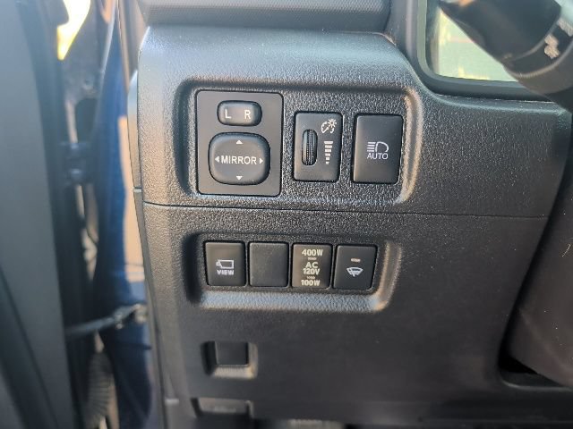 Used 2024 Toyota 4Runner Limited AWD/4WD image 17