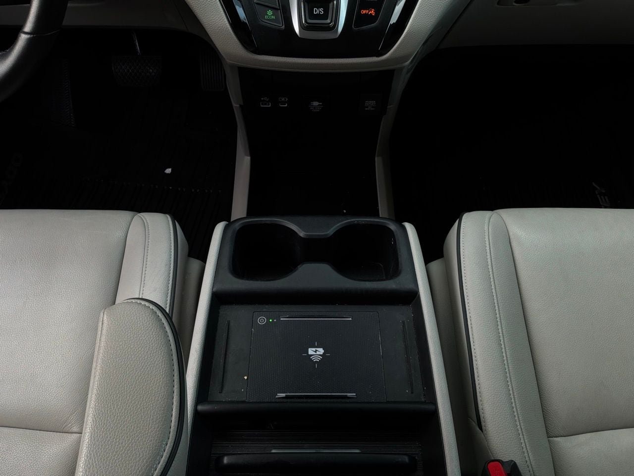 Used 2025 Honda Odyssey Touring image 17