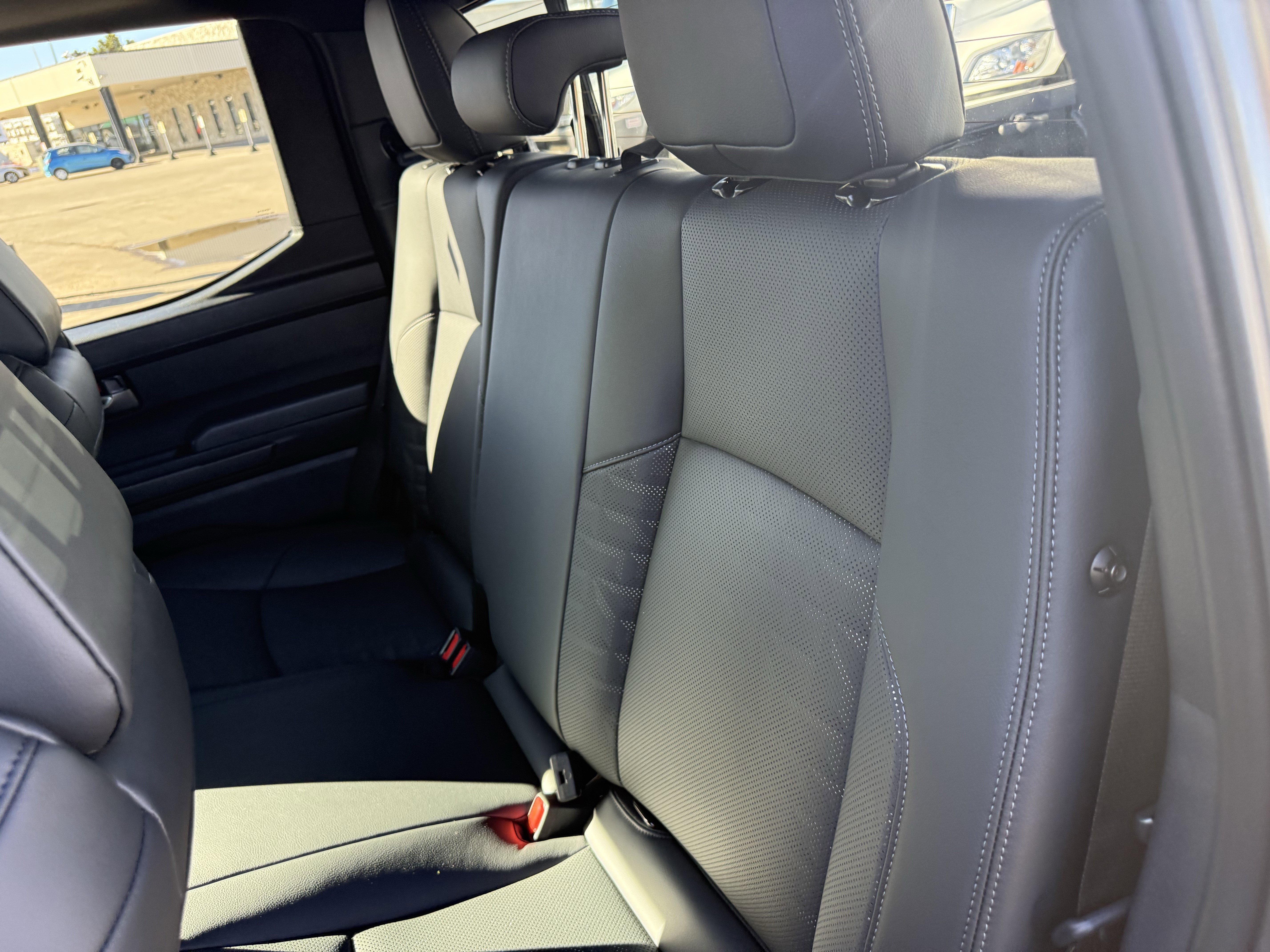 Certified 2025 Toyota Tacoma TRD Sport w/ TRD Sport Premium Package image 17