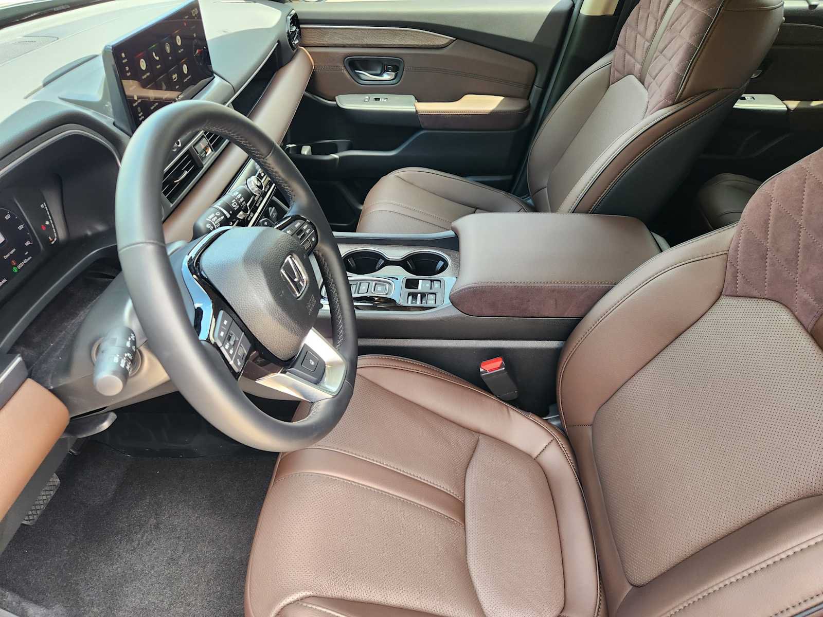Certified 2026 Honda Pilot Elite image 12