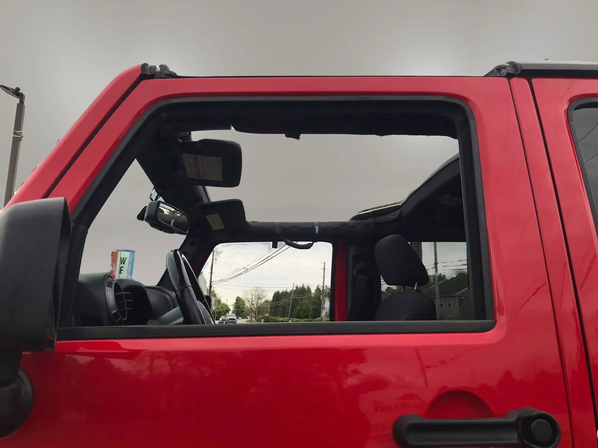 Used 2018 Jeep Wrangler Unlimited Sport S AWD/4WD image 29