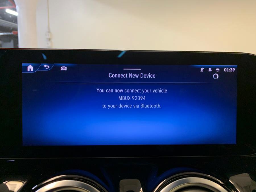 Used 2025 Mercedes-Benz GLA 250 4MATIC image 44