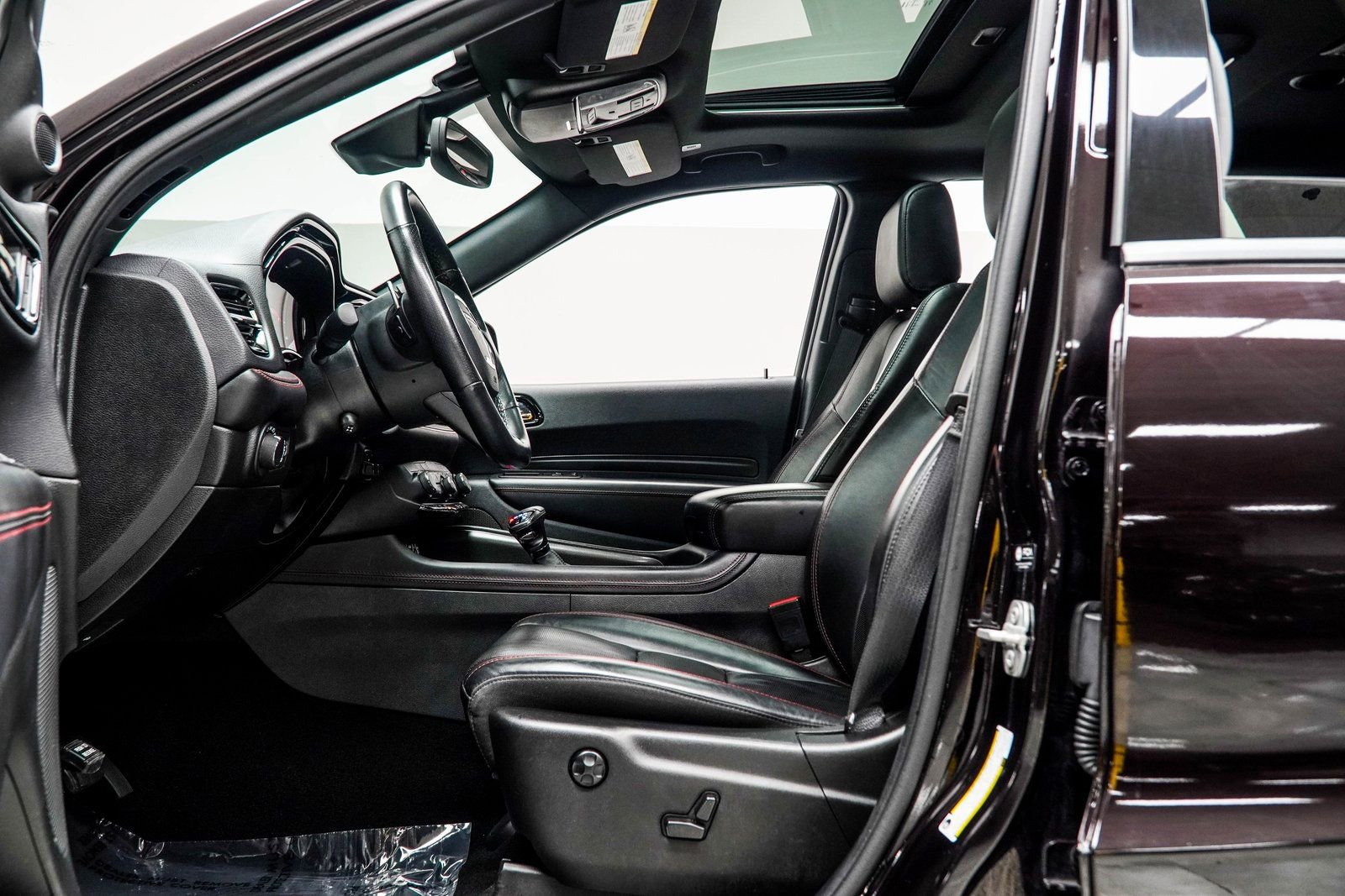 Used 2024 Dodge Durango GT image 34