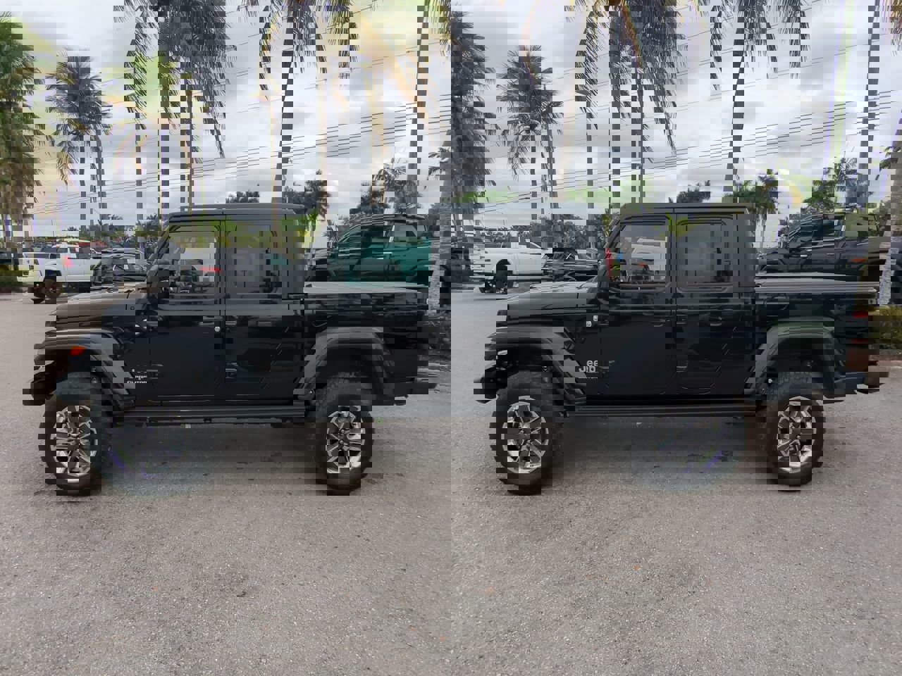 Used 2020 Jeep Gladiator Overland image 8