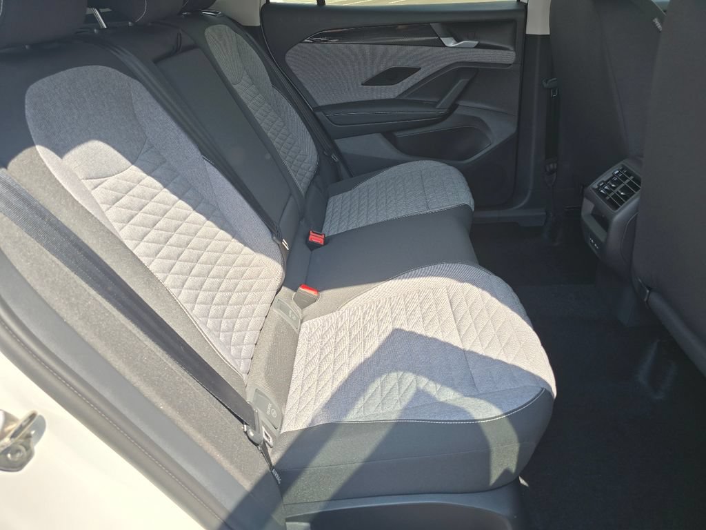 New 2026 Volkswagen Tiguan S AWD/4WD image 11