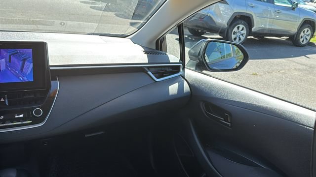 Used 2023 Toyota Corolla LE w/ Carpet Mat Package (TMS) FWD image 23
