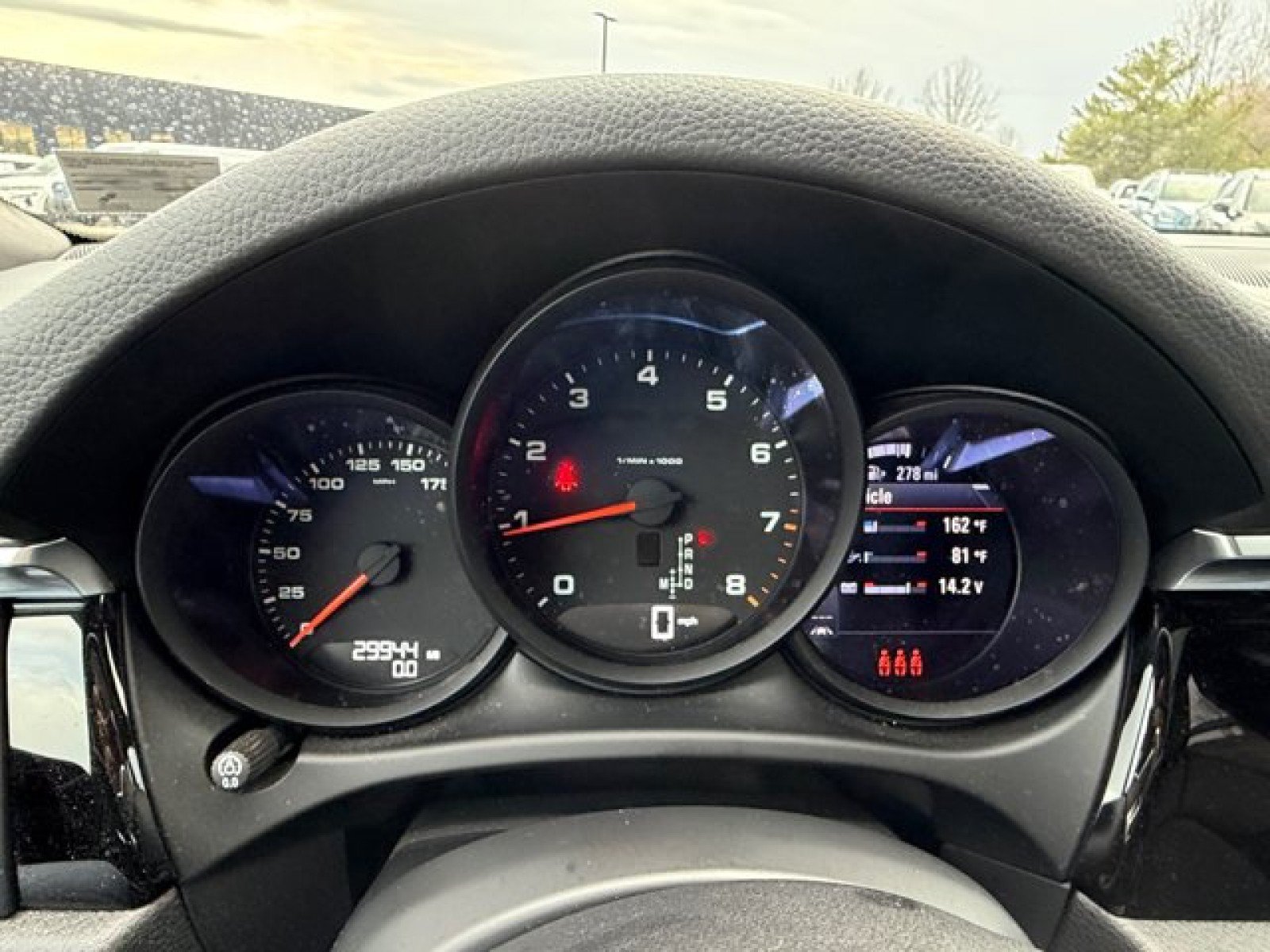 Used 2021 Porsche Macan AWD/4WD image 24