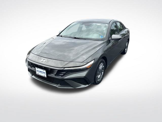 Used 2024 Hyundai Elantra SEL
