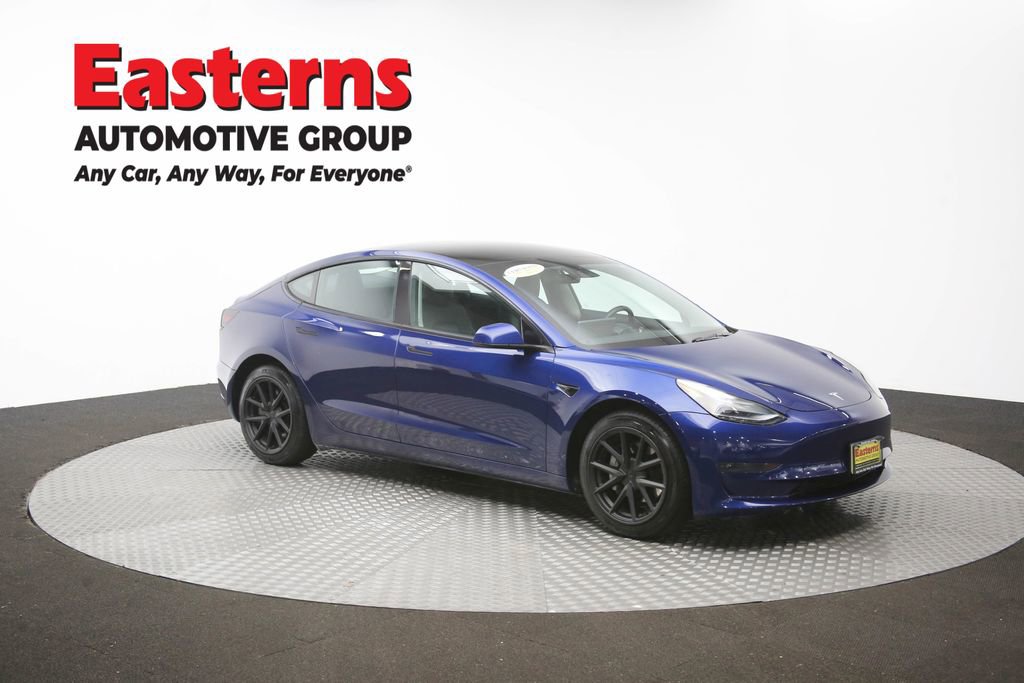 Used 2023 Tesla Model 3 Standard Range RWD image 43