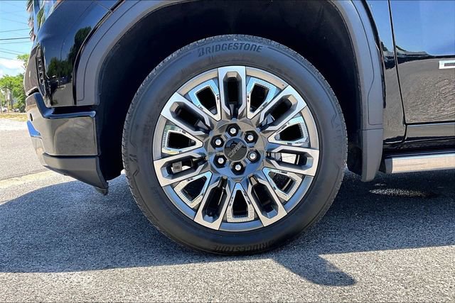 Used 2024 GMC Sierra 1500 Denali Ultimate AWD/4WD image 34