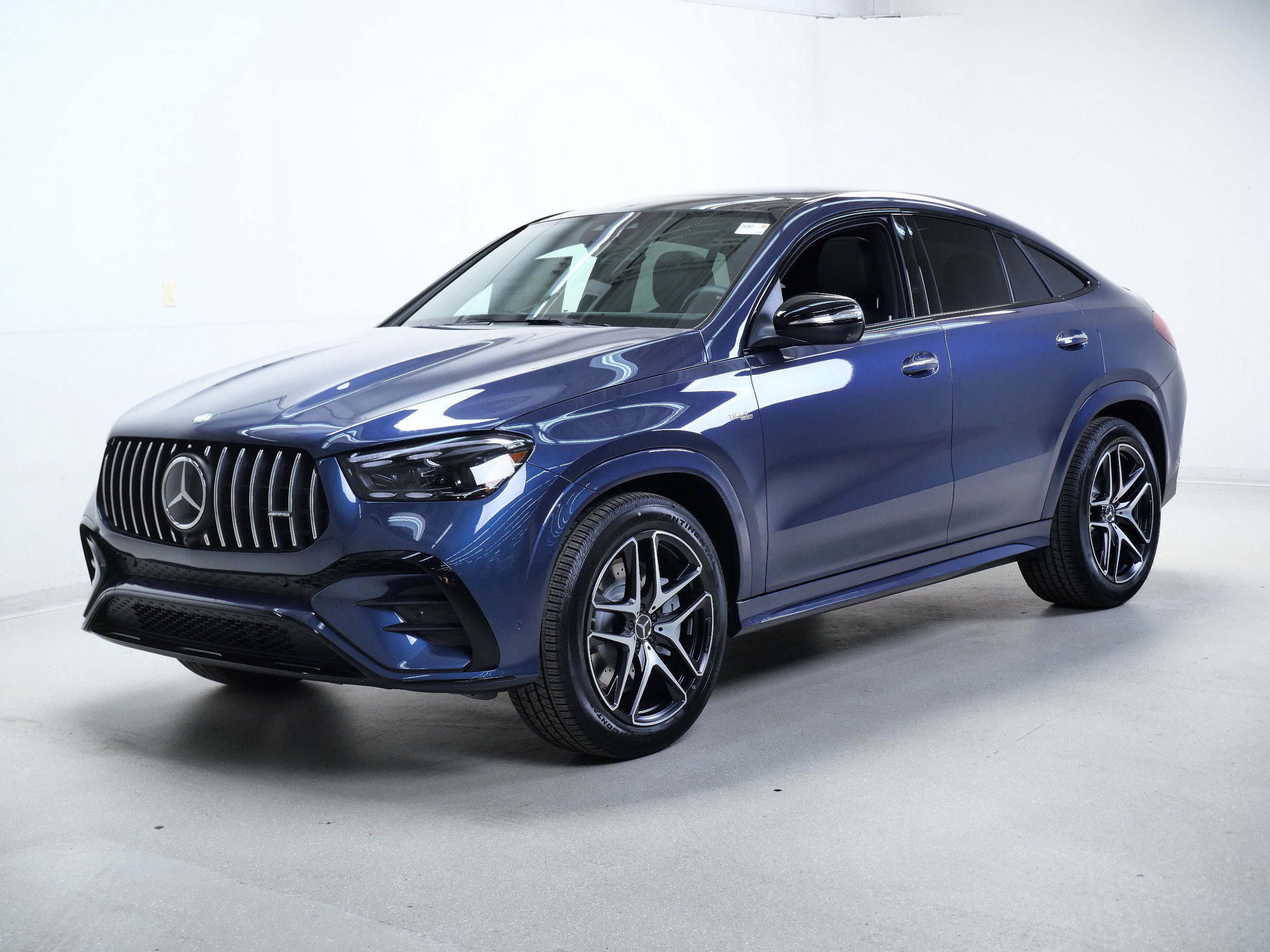 New 2026 Mercedes-Benz GLE 53 AMG 4MATIC Coupe image 4