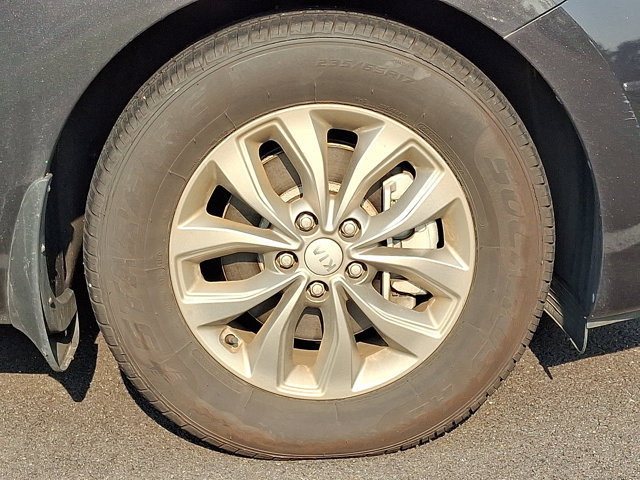 Used 2019 Kia Sedona LX FWD image 8