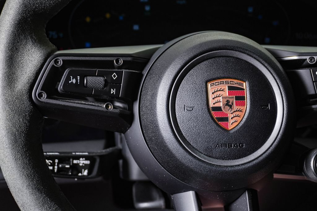 Certified 2025 Porsche Taycan AWD/4WD image 20