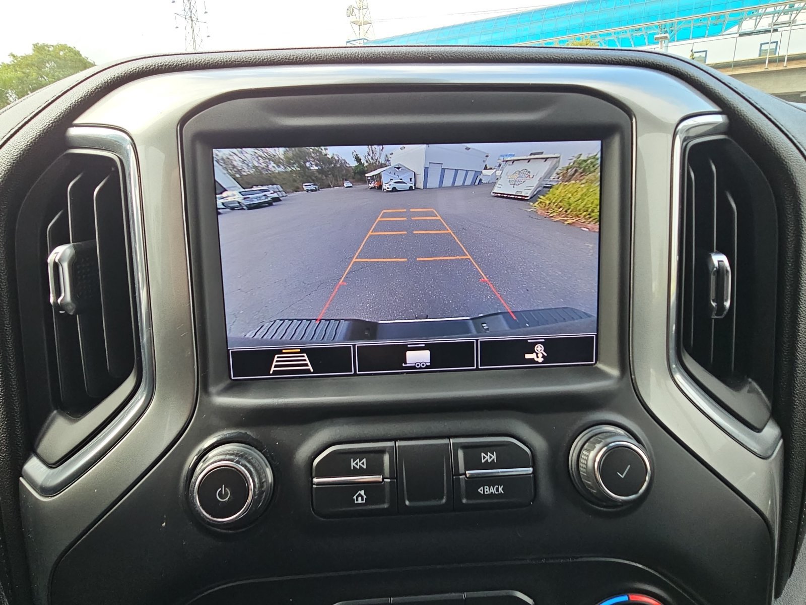 Used 2020 Chevrolet Silverado 2500 LTZ w/ LTZ Plus Package RWD image 21