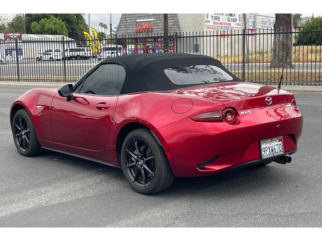 Used 2024 MAZDA MX-5 Miata Sport image 4